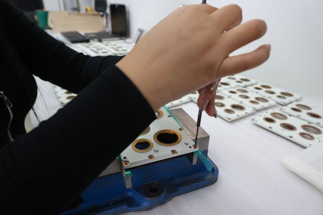 Inspection and quality control at Delta Hi-Tech